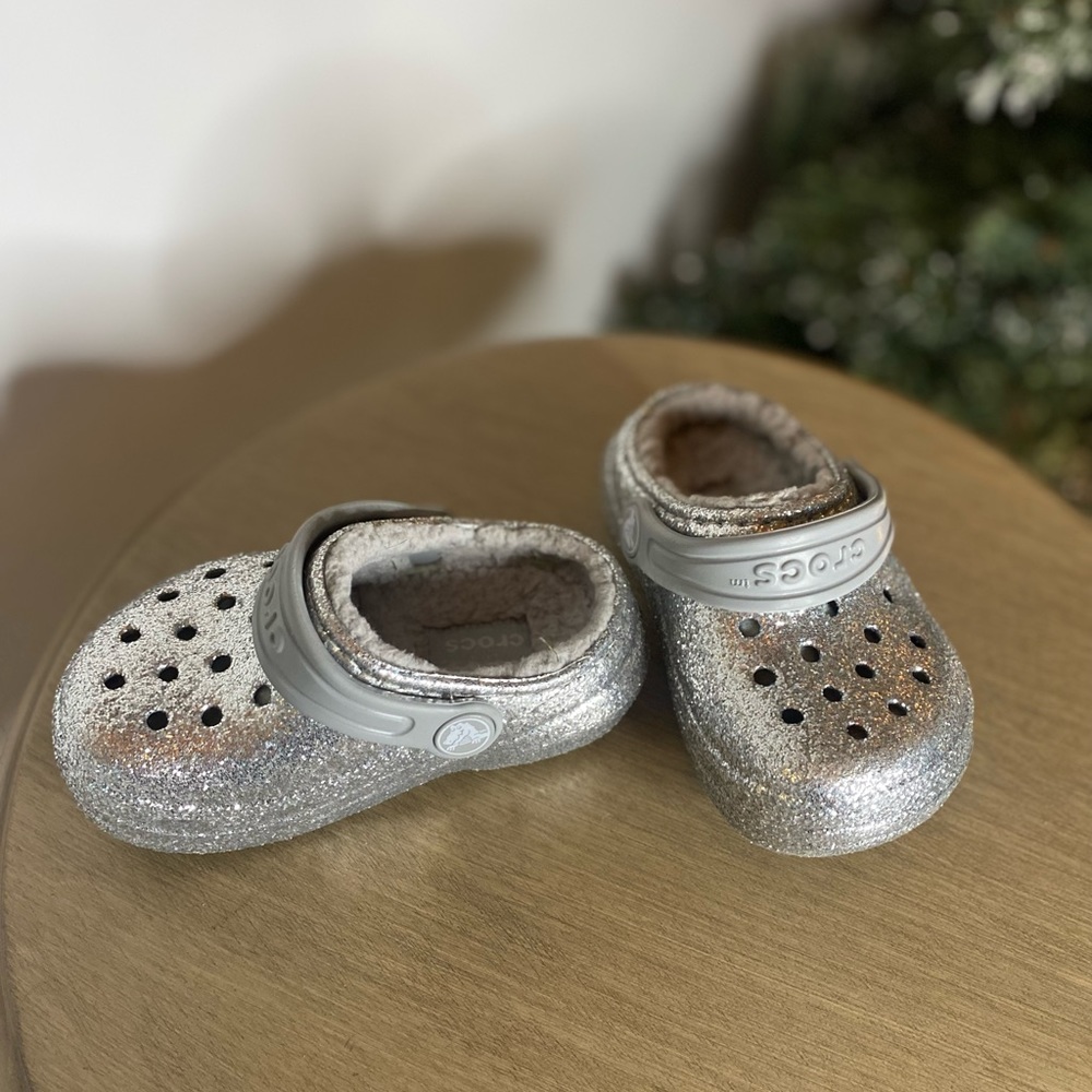 Toddler Crocs size 6 silver sparkly, insulated on the inside